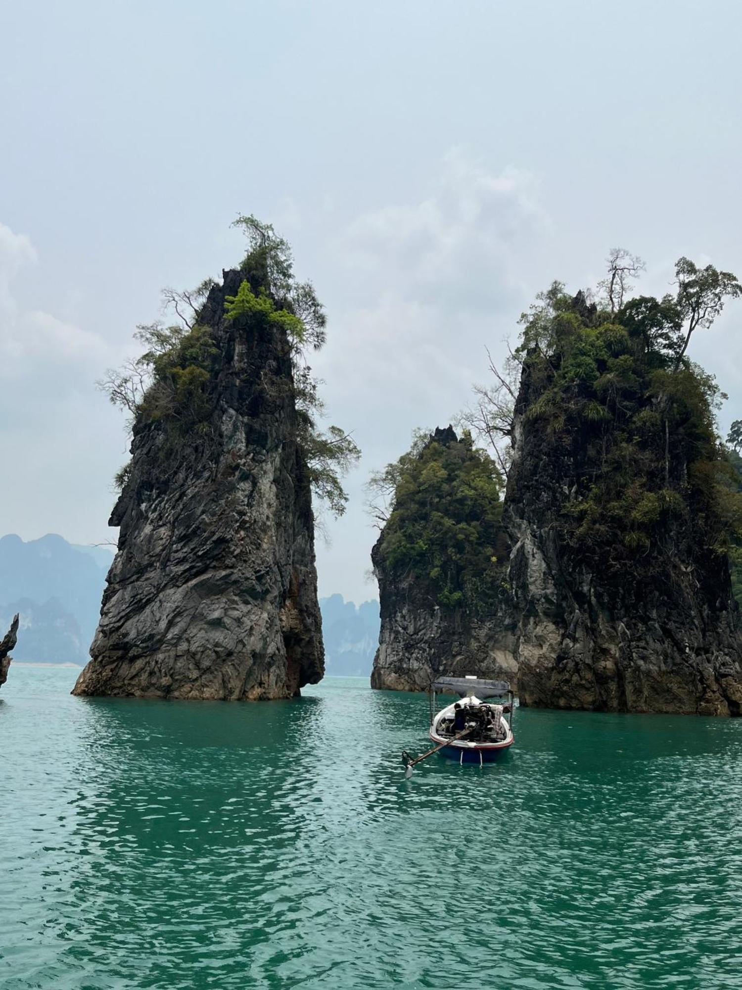 Khao Sok Backpacker Hostel Khao Sok National Park エクステリア 写真